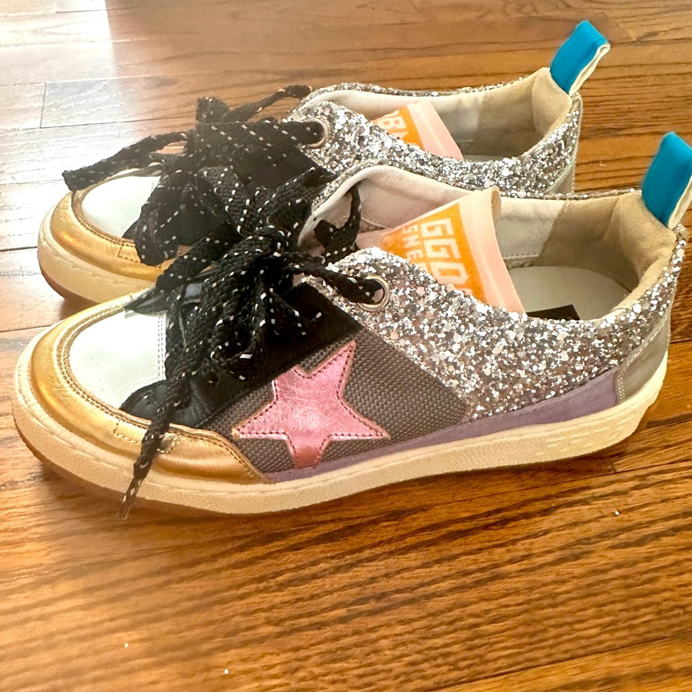 Golden Goose Yeah Sneakers. Size 5.  Glitter, gold trim, pink star